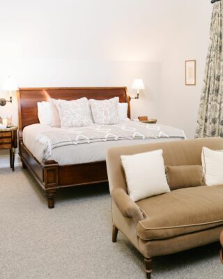 Last Minute – Shelter Valley Room at Petit Pont